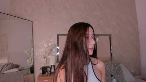 Snapshot of ari_wilde chatting on May 30, 12:02 pm Ari Wilde online show from May 30, 12:02 pm