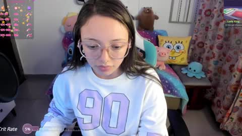 Snapshot of aria_alaia chatting on February 2, 4:37 am Linda online show from February 2, 4:37 am