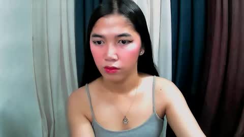 Snapshot of aria_fucks chatting on February 15, 3:31 pm ARIA online show from February 15, 3:31 pm