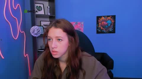 Snapshot of aria_glow chatting on March 12, 12:00 pm Aria online show from March 12, 12:00 pm