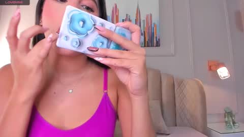 Snapshot of aria_greco chatting on March 6, 3:24 am Aria  online show from March 6, 3:24 am