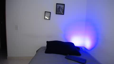 Snapshot of aria_jhonsson777 chatting on December 18, 3:58 am 777 online show from December 18, 3:58 am