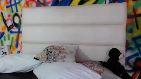 Snapshot of aria_martiin chatting on December 27, 12:01 pm aria online show from December 27, 12:01 pm