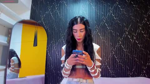 Aria Millers  online show from October 4, 12:03 pm