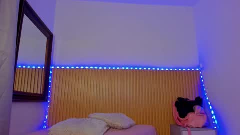 Aria Millers  online show from January 14, 11:16 am