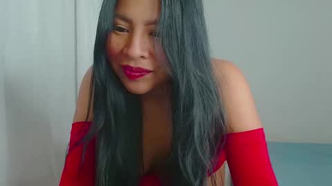 aria online show from November 4, 7:02 pm