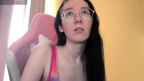 Aria online show from April 9, 6:19 am