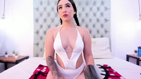 aria online show from January 25, 10:51 am