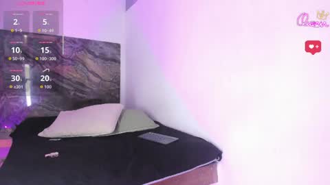 Snapshot of aria_skyee chatting on June 17, 8:43 pm aria_skyee online show from June 17, 8:43 pm