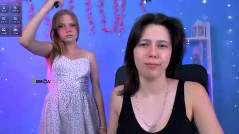 aria_wild_ online show from July 19, 7:06 pm
