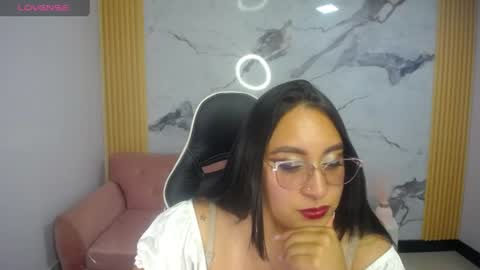 ariabliss_ch online show from June 16, 9:06 pm