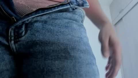 ariacoral online show from February 20, 2:39 pm