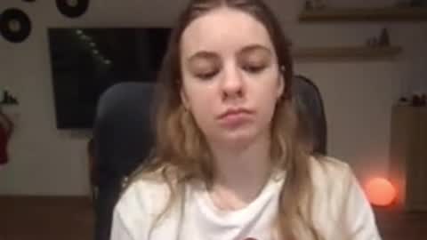 AriaCreazy online show from December 6, 9:13 pm