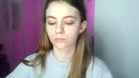 AriaCreazy online show from December 9, 3:33 pm