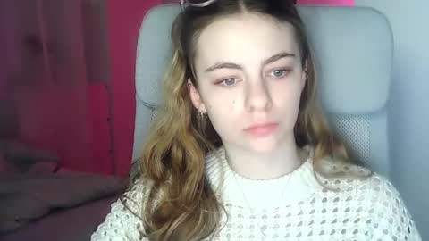 AriaCreazy online show from February 7, 9:15 pm