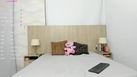 Ariadna online show from December 2, 3:23 am