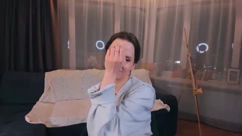 Snapshot of ariadna_s chatting on February 21, 10:55 pm Ariadna online show from February 21, 10:55 pm