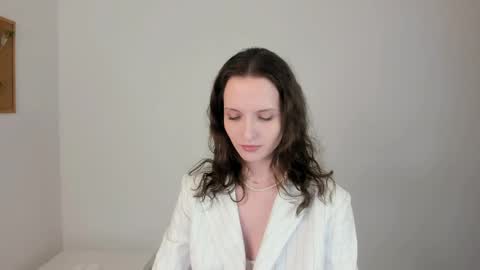 Ariadna online show from April 27, 12:19 am