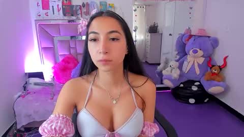 Snapshot of ariadnacappelletty_ chatting on May 5, 4:59 pm ariadnacappelletty online show from May 5, 4:59 pm