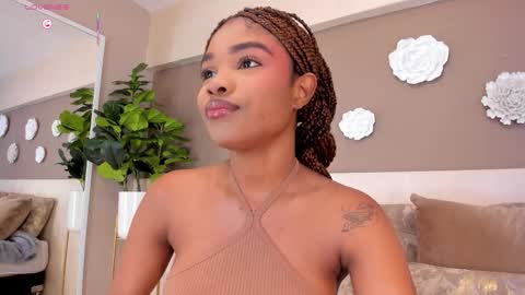 Aria Foster online show from November 28, 4:04 am