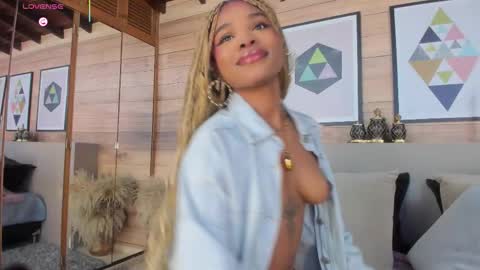 Aria Foster online show from February 12, 1:33 am