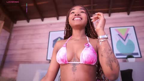 Aria Foster online show from May 22, 3:57 am