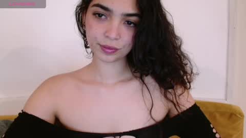 Snapshot of ariagal chatting on June 2, 5:59 pm ariagal online show from June 2, 5:59 pm
