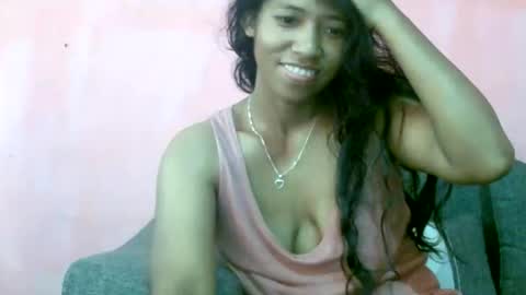 Snapshot of ariah13 chatting on December 16, 6:29 am ariah13 online show from December 16, 6:29 am