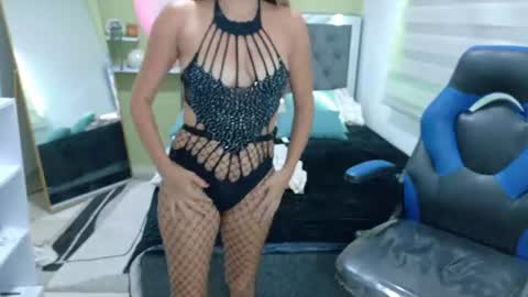 Snapshot of ariah_cute chatting on July 22, 7:49 pm ariah_cute online show from July 22, 7:49 pm
