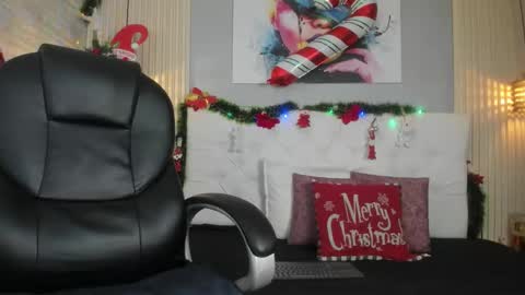 Ari online show from December 19, 12:12 pm