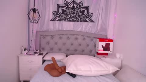 ARIANA online show from February 23, 6:34 pm