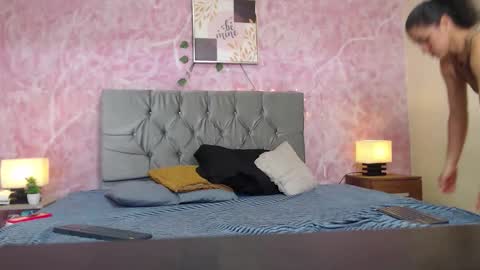 Snapshot of ariana_cordoba chatting on September 21, 4:52 pm Ariana Cordoba online show from September 21, 4:52 pm