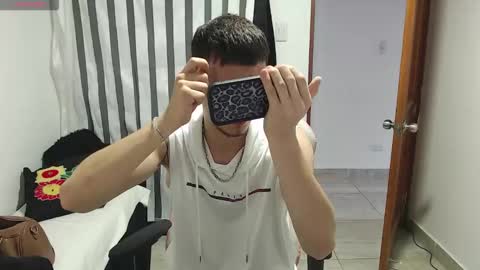 ariana_esteban07 online show from March 16, 11:47 am