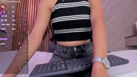 Snapshot of ariana_jhonson11 chatting on October 25, 12:13 pm Ariana online show from October 25, 12:13 pm