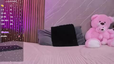 Snapshot of ariana_jhonson11 chatting on December 15, 12:42 pm Ariana online show from December 15, 12:42 pm