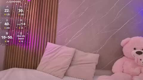 Snapshot of ariana_jhonson11 chatting on June 12, 12:15 pm Ariana online show from June 12, 12:15 pm