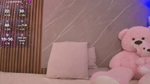 Snapshot of ariana_jhonson11 chatting on June 13, 12:14 pm Ariana online show from June 13, 12:14 pm