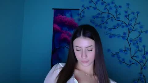 Ariana online show from November 27, 1:02 pm