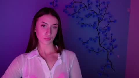 Ariana online show from December 17, 12:33 pm