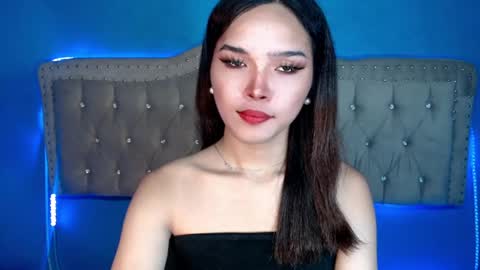 Snapshot of ariana_queen_hugecock69 chatting on May 20, 5:35 am Arian online show from May 20, 5:35 am