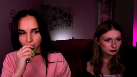 ariana_ross7 online show from December 5, 8:05 pm