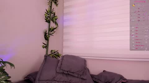 Ariana  online show from February 28, 4:53 pm