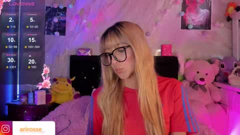 Ariana  online show from November 10, 2:05 pm