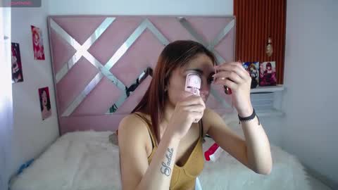 Snapshot of ariana_toro chatting on September 25, 1:48 pm ariana_toro online show from September 25, 1:48 pm