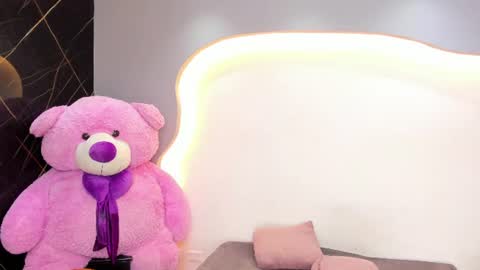 Ariana online show from July 15, 12:32 pm