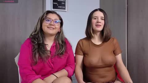 Snapshot of arianablake_11 chatting on December 14, 9:08 pm Ariana online show from December 14, 9:08 pm