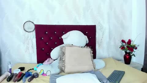 Ariana diosa online show from February 18, 2:16 pm