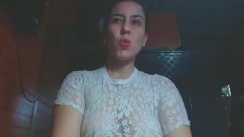 ARIANA online show from October 22, 6:29 pm