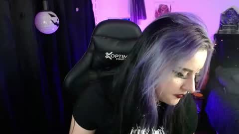 Snapshot of arianauwu666 chatting on July 7, 10:14 pm help me 100 hands up my OF is Free online show from July 7, 10:14 pm