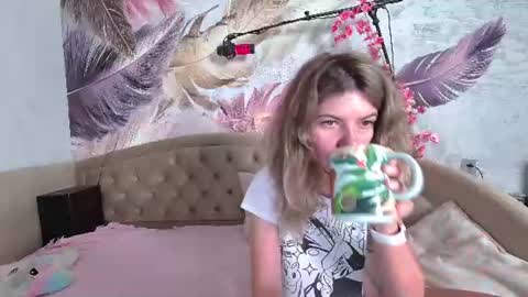 arianna_flower online show from August 6, 11:39 pm